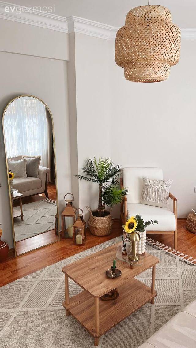 Küçük Salonu Ferahlatmak İçin Doğru Hamleler Yapılan İstanbul Evi!