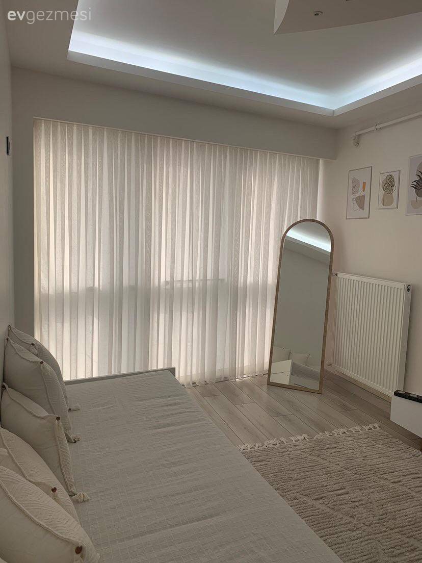 Bu İzmir Evinde Sadelik, Konfor ve Sıcaklık Dengesi Tam Ayarında!