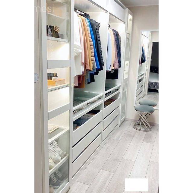 Size İlham Verecek 40+ Giyinme Odası Fikri ve Modeli