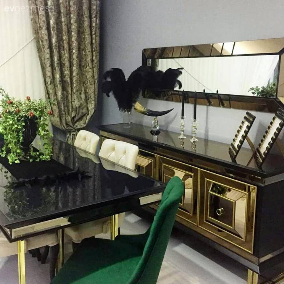 Her Ayrıntısıyla Art Deko Stile Sadık Bir Salon Dekoru