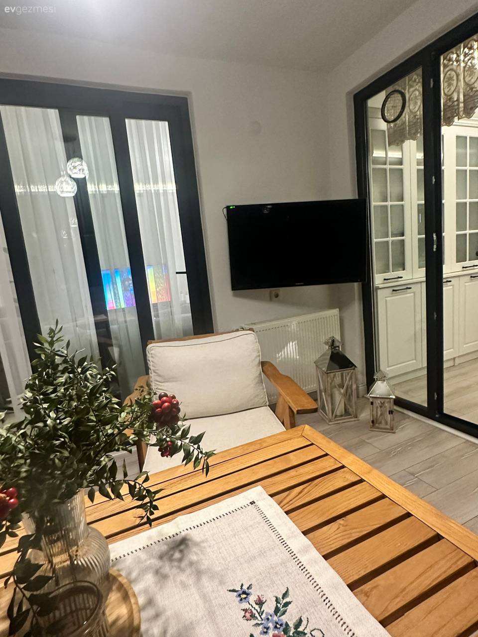 Bu Trabzon Evinde Hem Moderne Yer Var Hem Country Stile