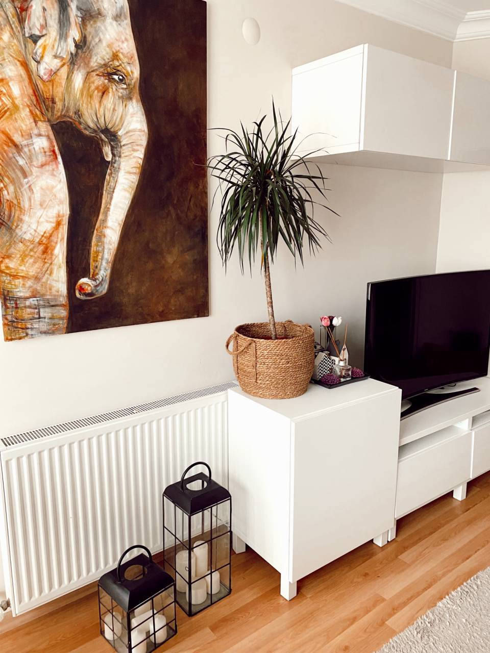 Bu İstanbul Evinde Sıcaklık Kaynağı Birçok Obje Var!