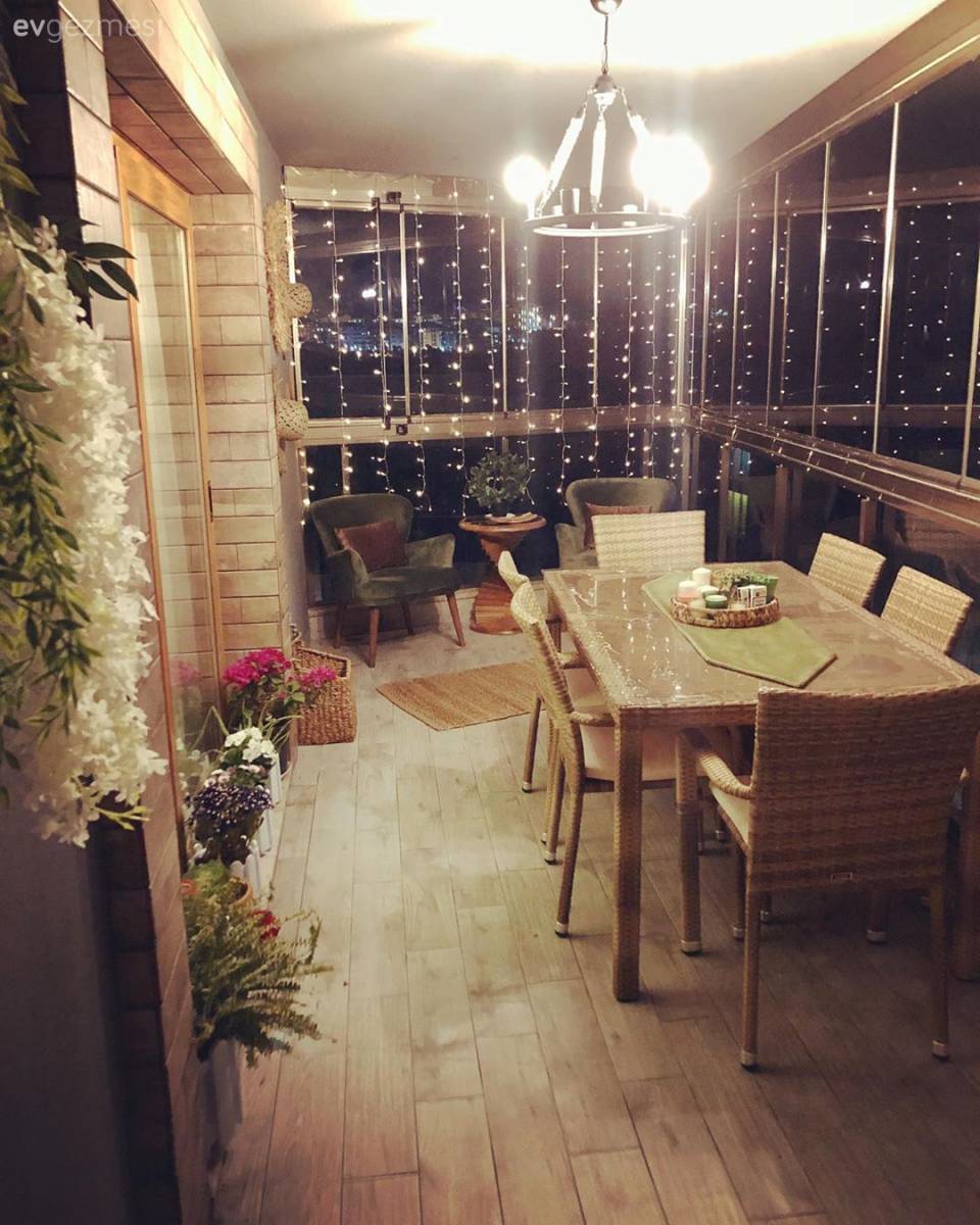 Doğaya Aşık Bu Kuşadası Evi İçin Ahşap Adeta 4. Element
