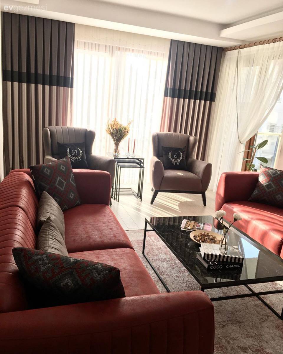 Bu Aksaray Evinde Kırmızının Tutkusu Var!