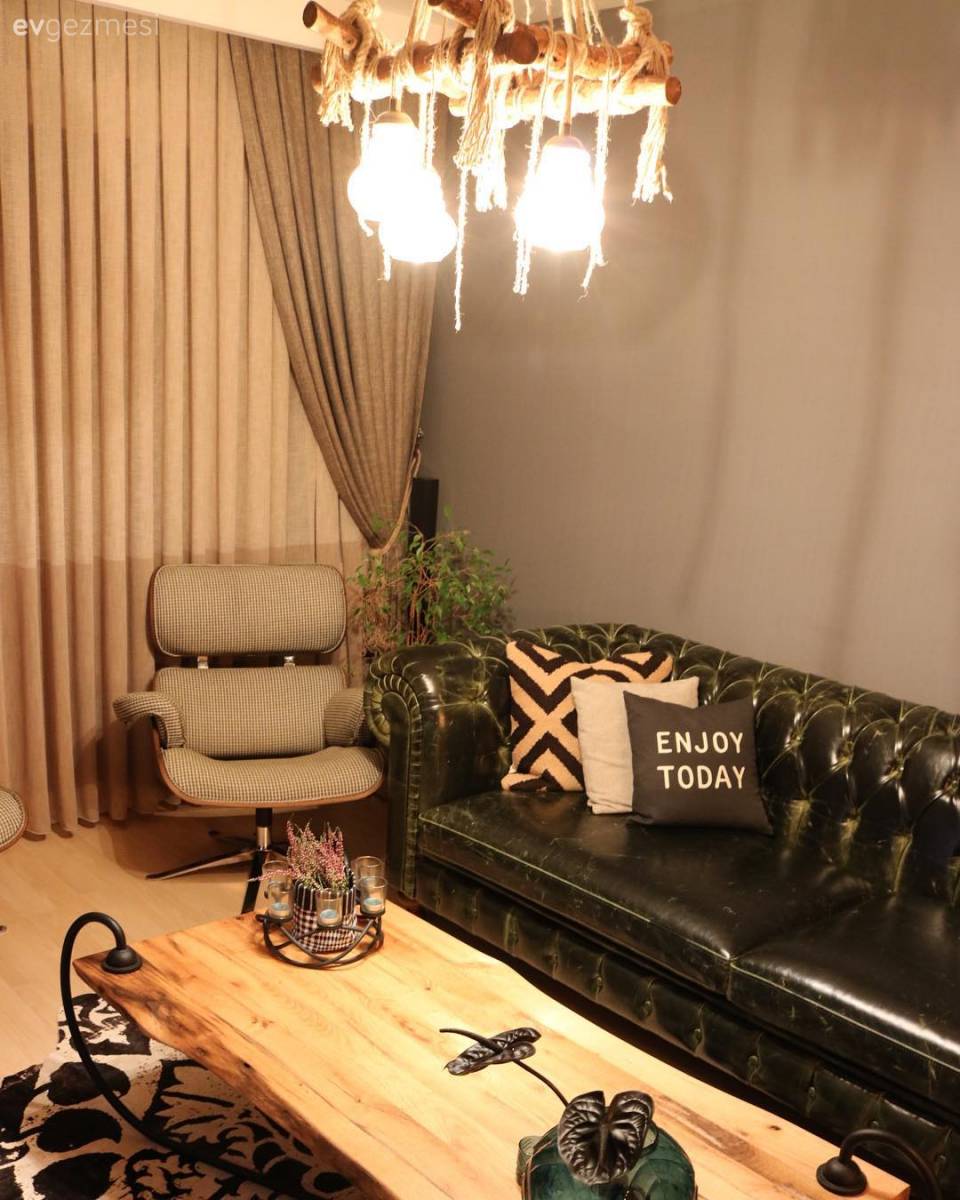 Doğal ve Sıcacık Ambiyansıyla İzmir'den Bir Rustik Hane