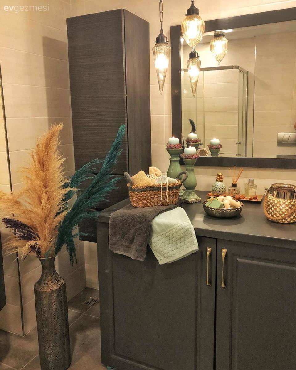 Bu Apartman Dairesi 10. Kata Bahçeli Bir Ev Hissini Taşımış