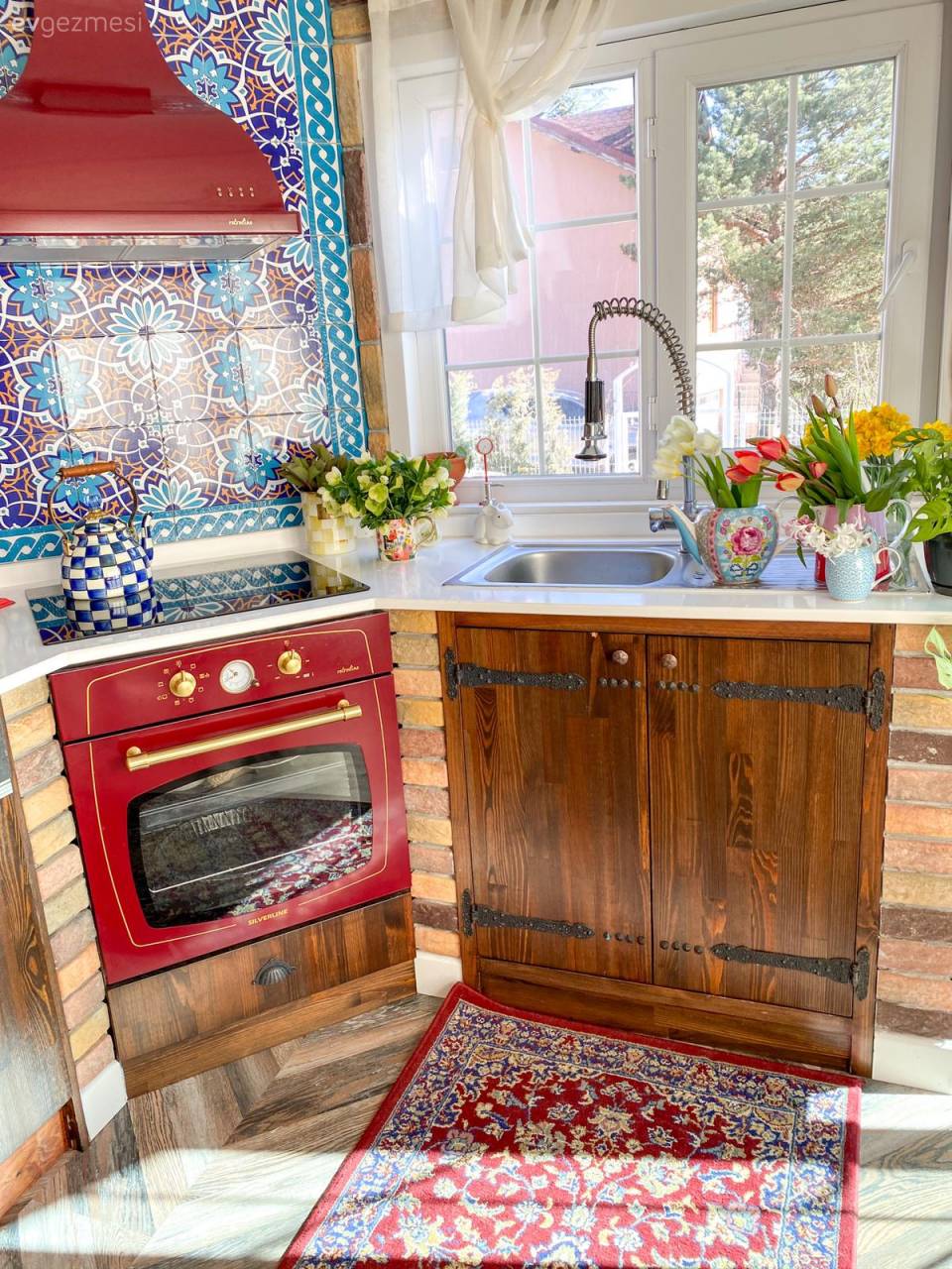 Bir Yanı Geçmişte Bir Yanı Bugünde: Tokat'tan Sıcacık Bir Yayla Evi