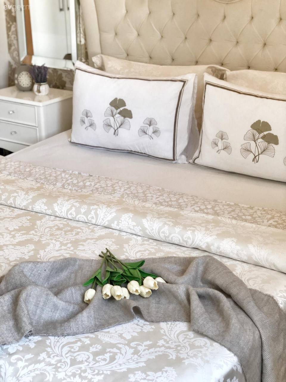 Ev Gezmesi: Nötr Renklerin Ferahlığına Sıcaklığı Da İliştiren Bir Dekor