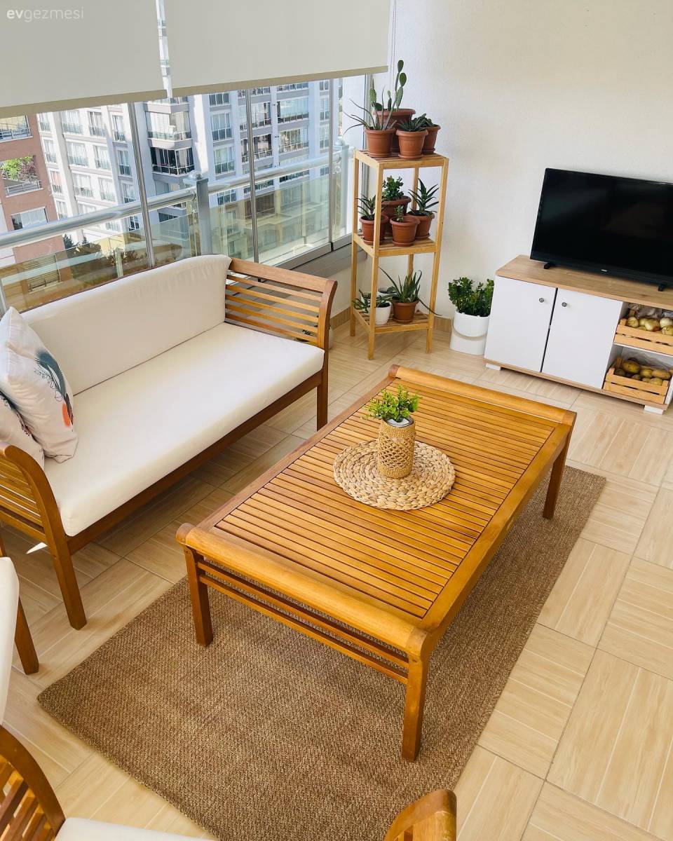 Bu Ankara Evindeki İki Balkon da Keyifli Zaman Geçirmek İçin İdeal!