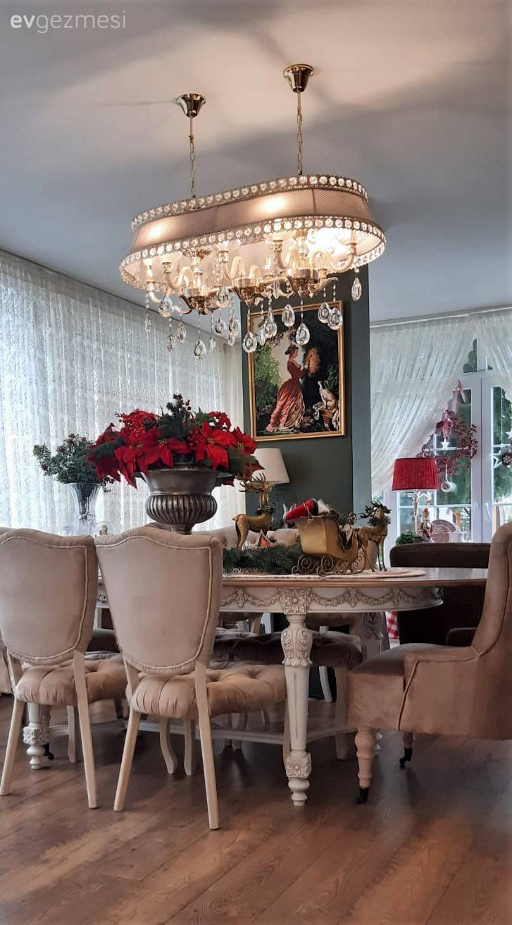 Bu İstanbul Evindeki Her Parça Geçmişten Bir Anı