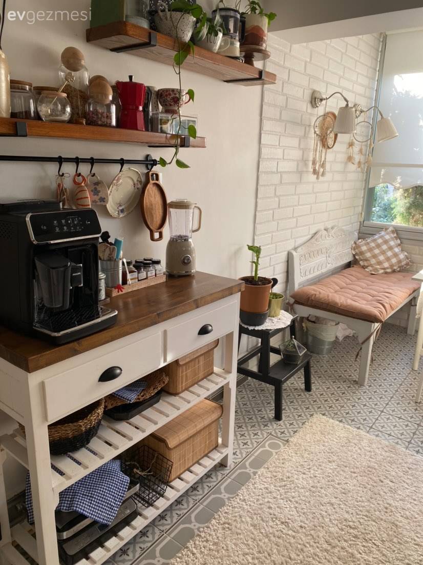 Öncesi&Sonrası: 22 Senelik Bu İzmir Evi Tadilattan Sonra Bebek Gibi