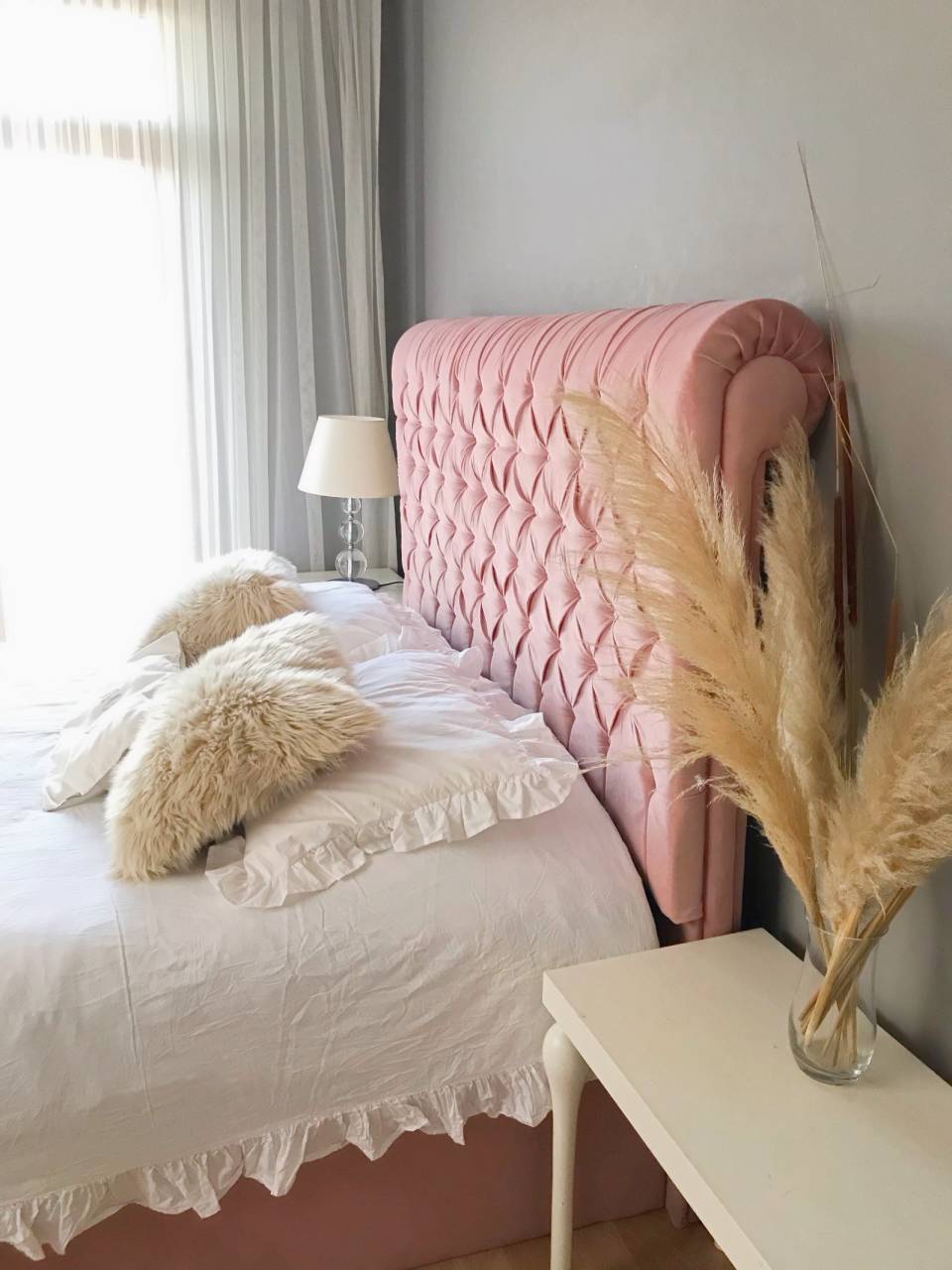 Bu Minimalist Evde Ortama Sıcaklık Katan Detaylar Unutulmamış