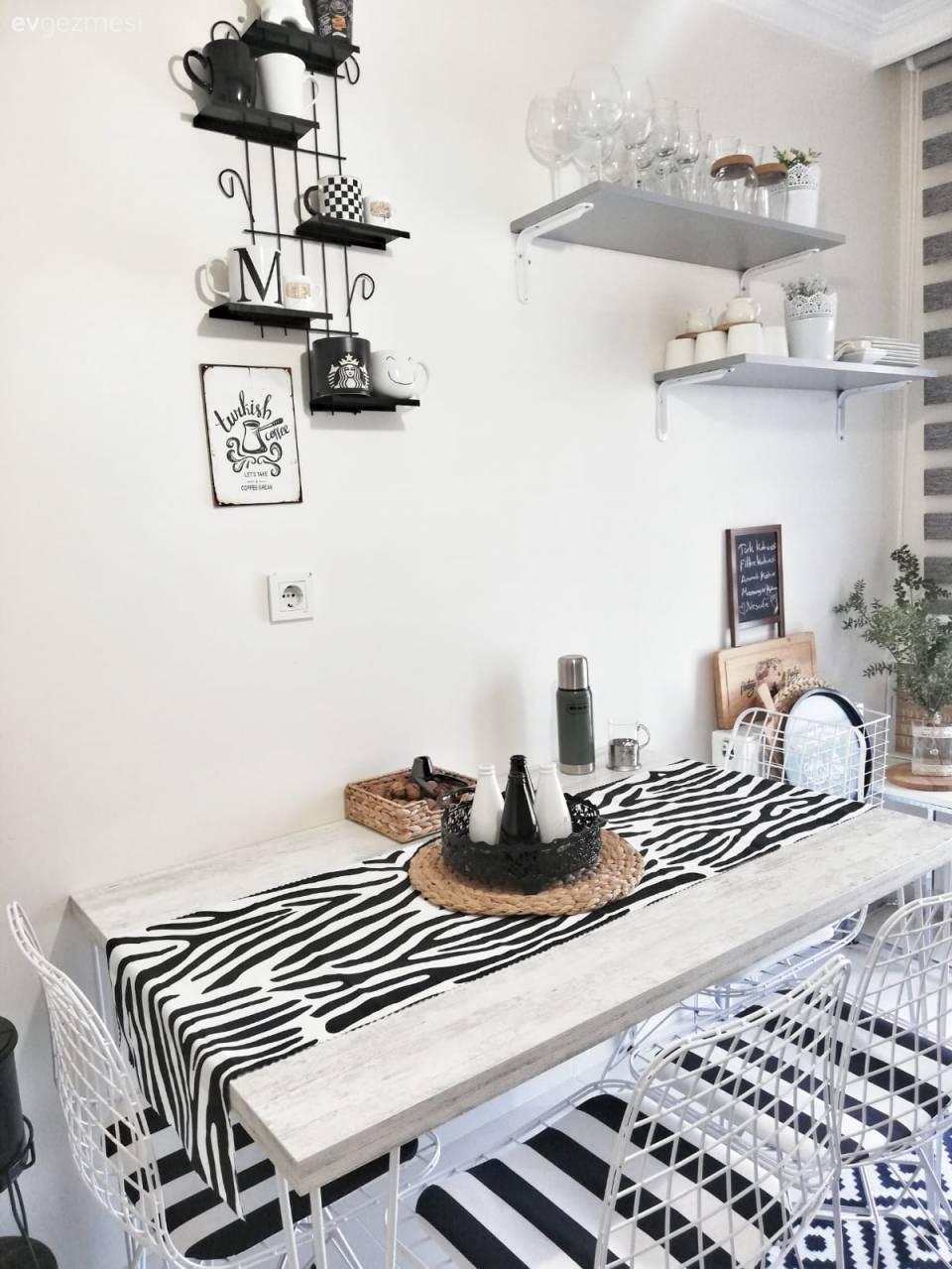 Konfor ve Uyum Bu İstanbul Evinde Bütün İpleri Ele Geçirmiş!