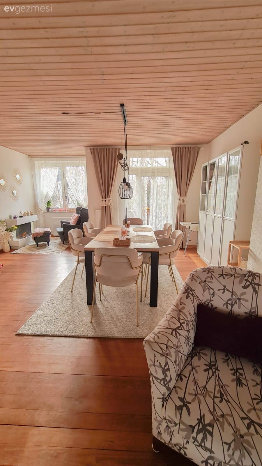 Ev Gezmesi: Yeni Düzenine Alışmaya Çalışan Bir Dekor