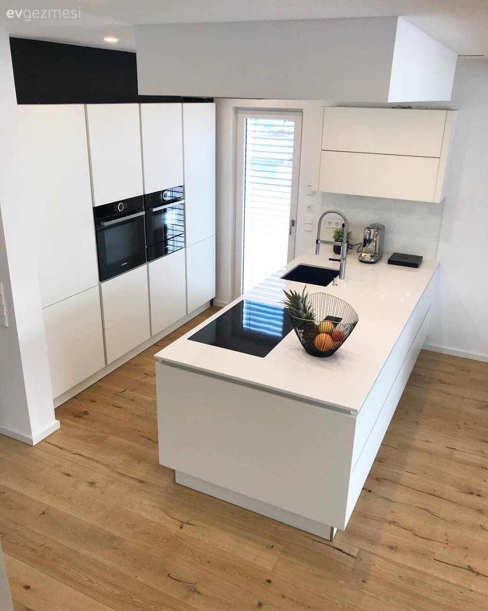 Bu Müstakil Ev Modern Tasarımları Sevenlere İyi Bir Örnek