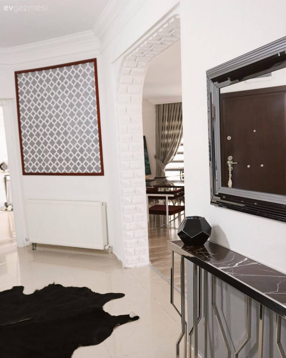Kaliteli, Özgün, Sofistike: Bu Ev Adeta Bir Sanat Galerisi