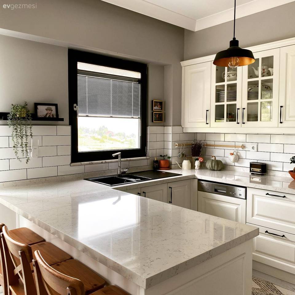 Bu Yalova Mutfağında Görüntü Kadar İşlevsellik de Önemli!