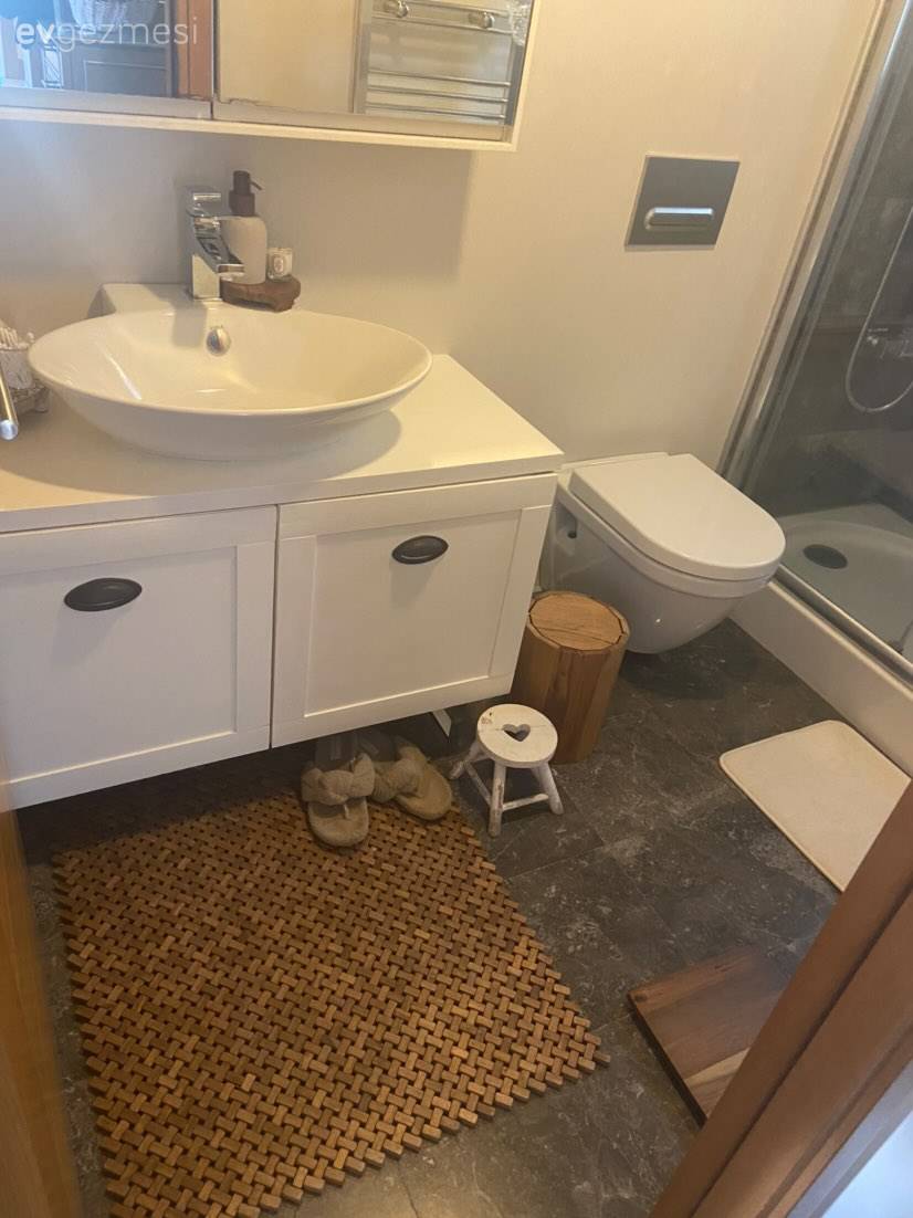 Ev Gezmesi: Bu Müstakil Evde Kış Bahçesi Evin Salonu Gibi