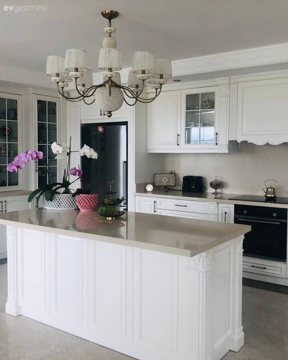 Samsun'dan Üç Katlı Lüks Villa: Hem İhtişamlı Hem Romantik