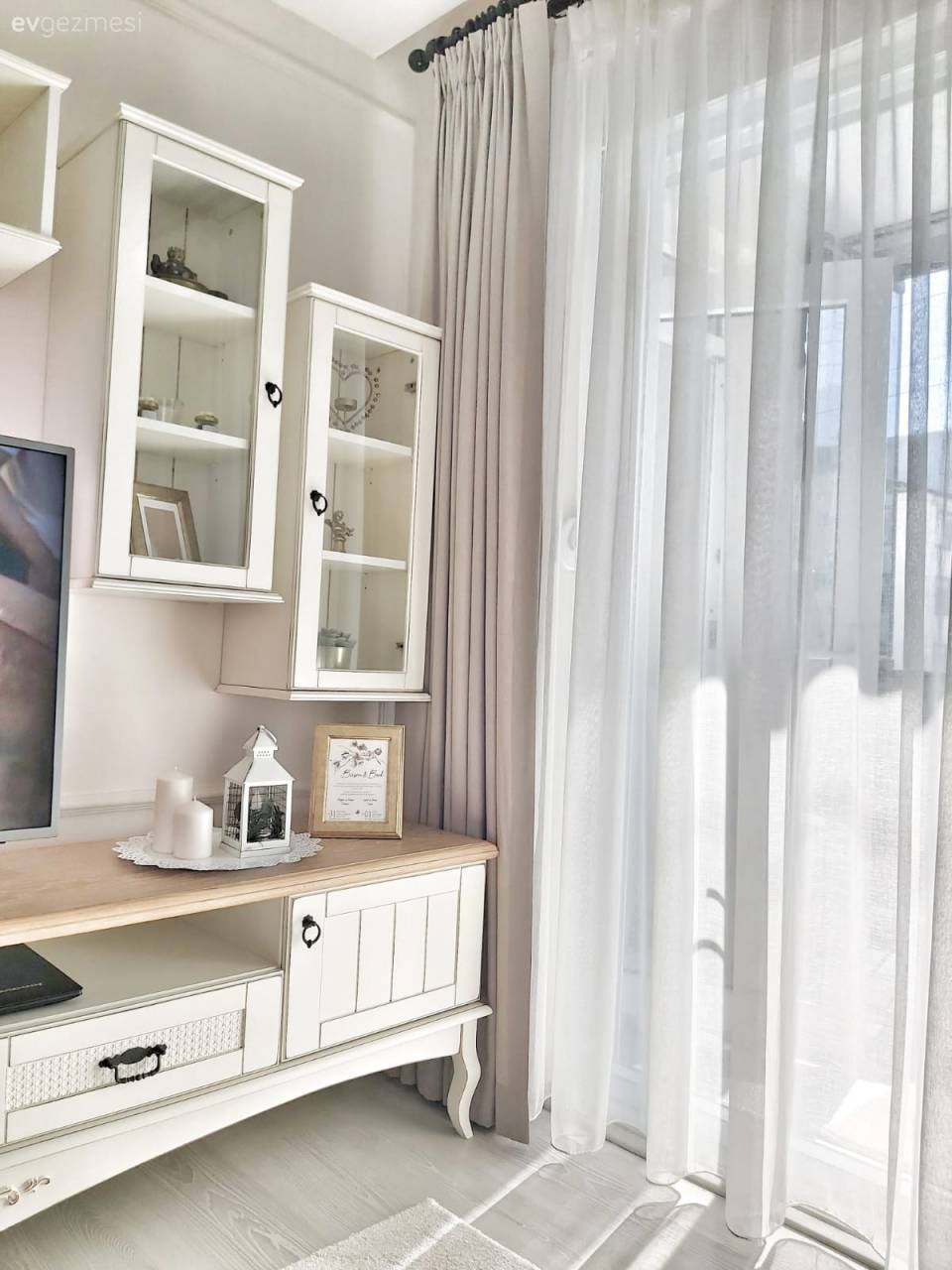 Ev Gezmesi: Ferahlık ve Huzur Saçan Bir Antalya Evi