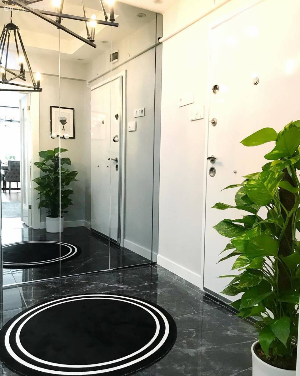 Bu Ev Şıklığı ve Farklı Mutfak Planıyla Bakanı Bir Daha Baktırıyor!