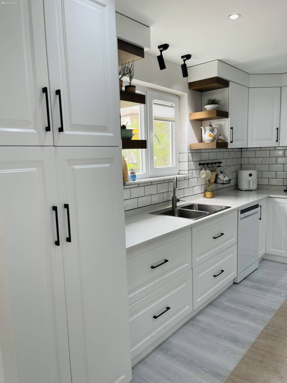 Bu Kayseri Evinde Mutfağın Ferahlığı Terasın Sıcaklığı ile Tamamlanmış!