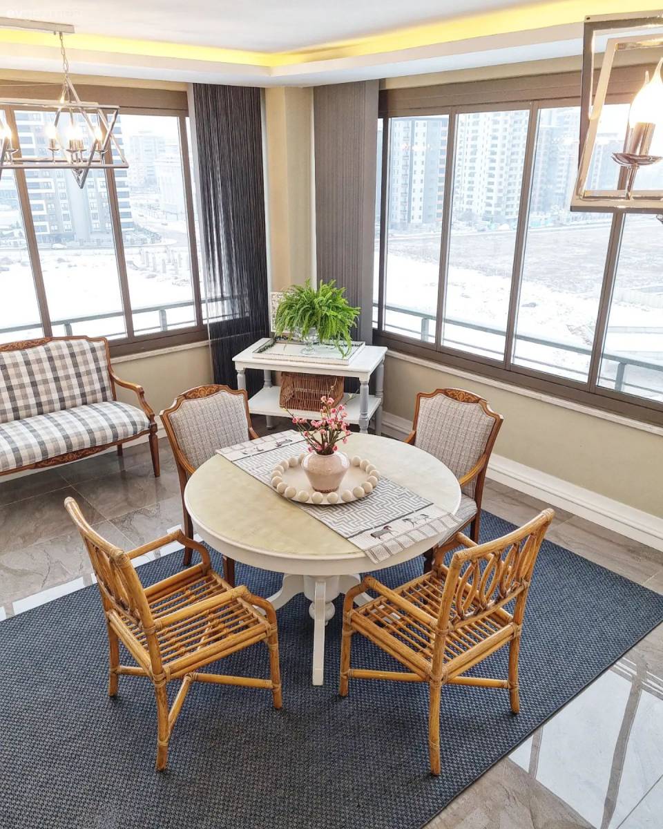 Ev Gezmesi: Her Mevsime Ayak Uyduran Bir Kış Bahçesi