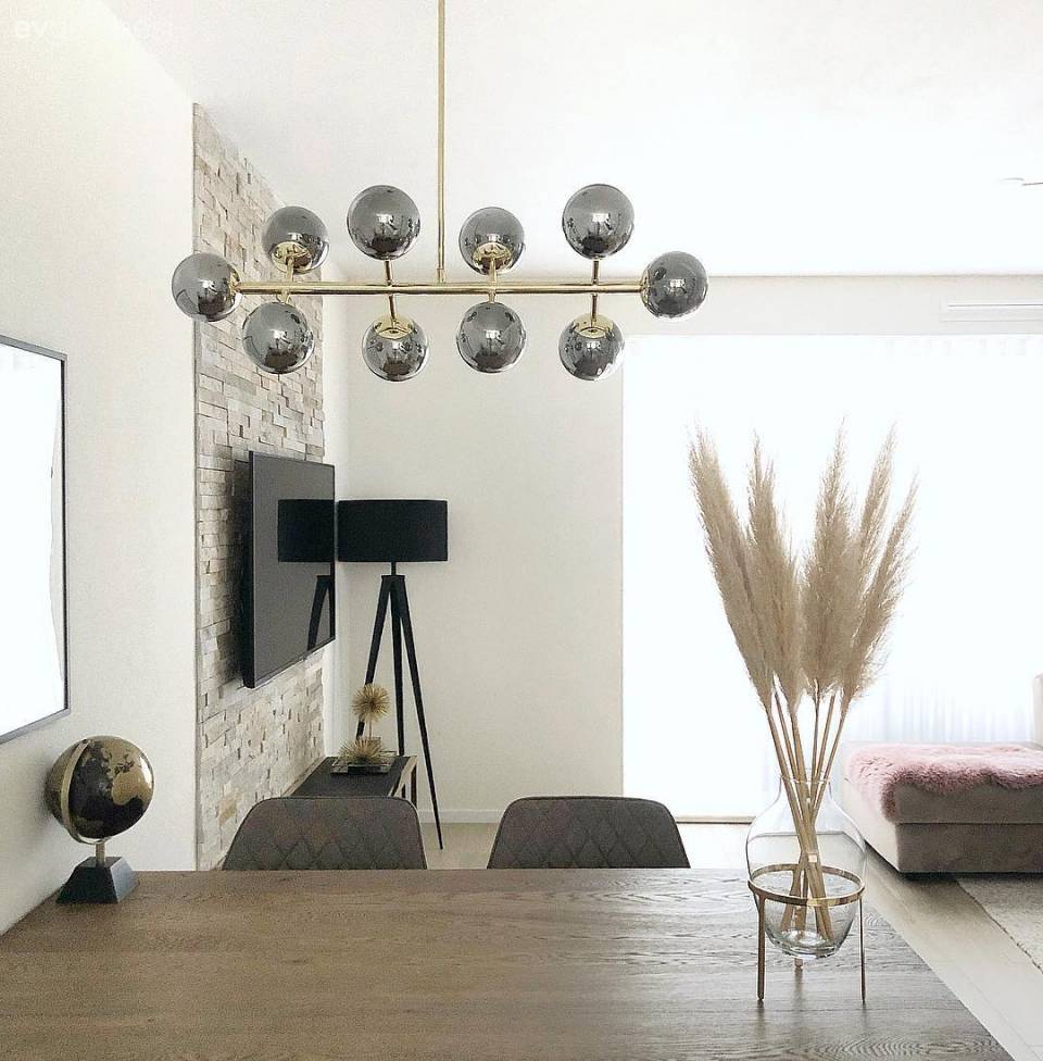 Modern Ruhunu Şık Aksesuarlarla Taçlandıran Bir Mutfak