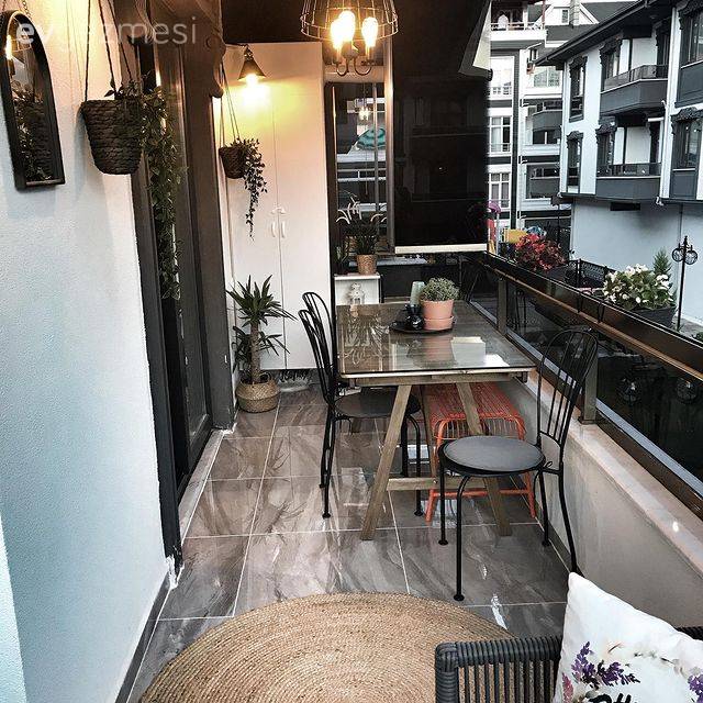 Keyif ve Uyum Bu Sakarya Evini Çepeçevre Sarmış