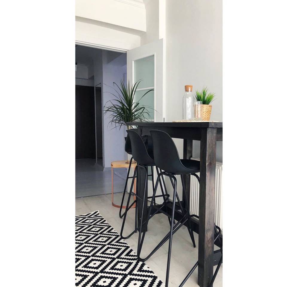 Bu Keyifli Evde Alışıldık Tasarımlara Sıra Dışı Yorumlar Var