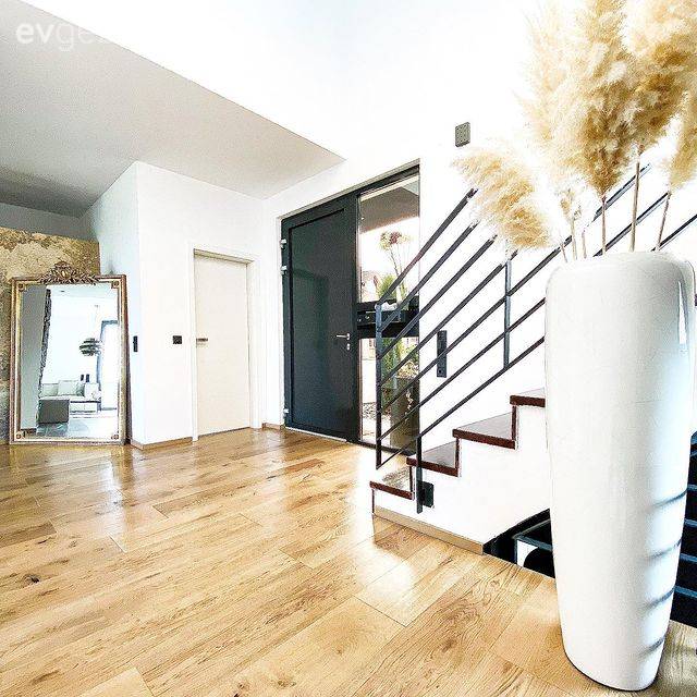 Ev Gezmesi: Sade ve Modern Halinden Taviz Vermeyen Bir Dekor!