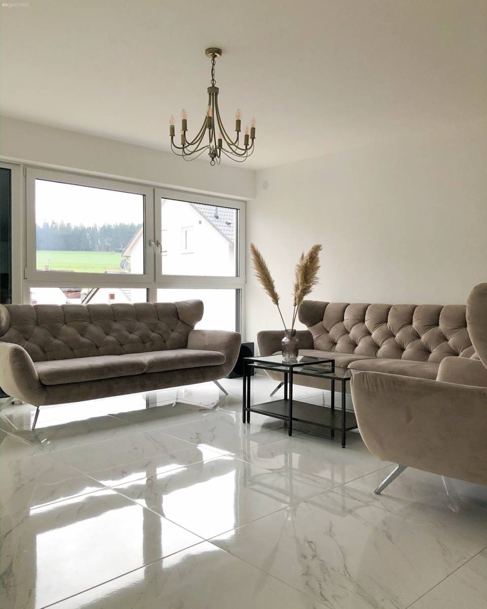 Modern Tasarımlar ve Alabildiğine Ferahlık: Minimalist Bir Dekor