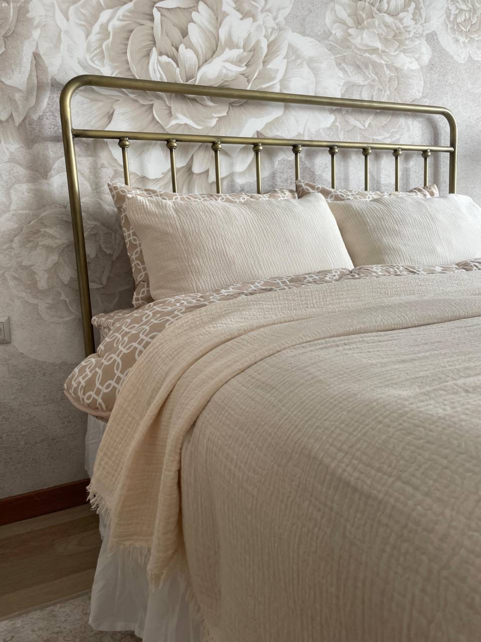 Öncesi&Sonrası: Country Stile Adım Atmış Bir Yatak Odası