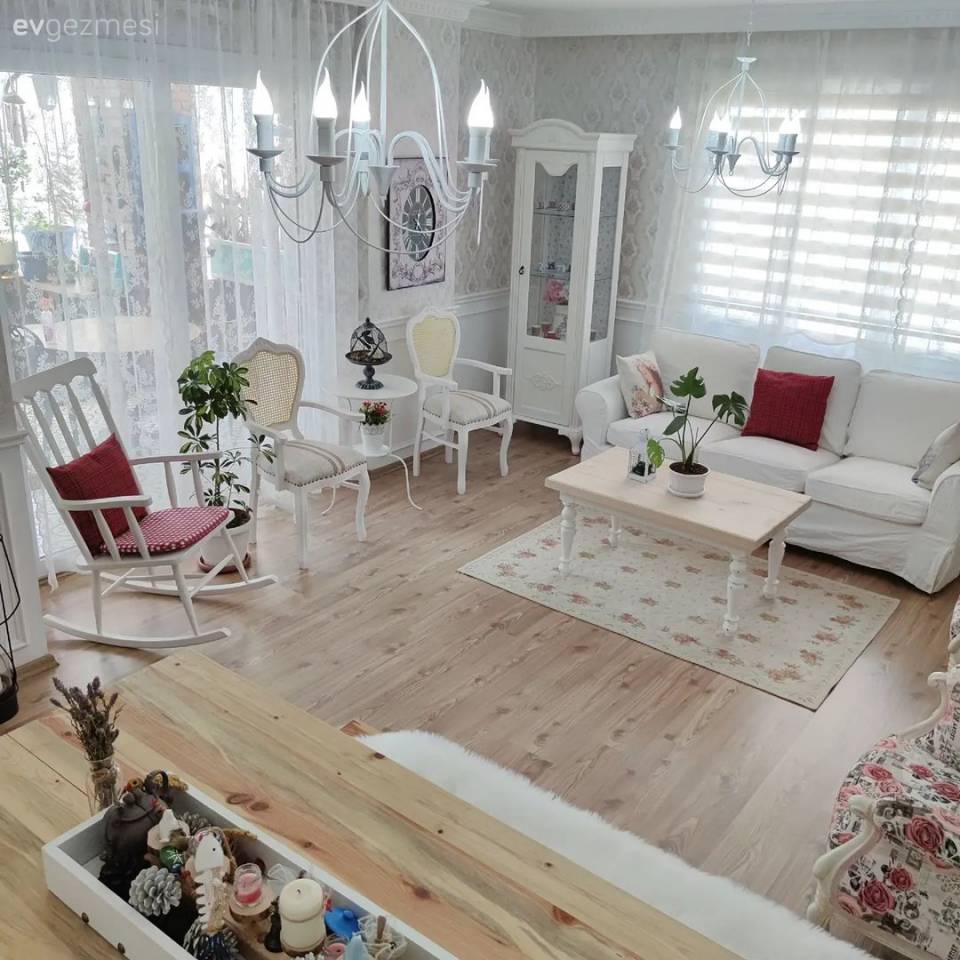 Country Stilden Vazgeçemeyen Bu Ev Hem Zarif Hem De Romantik