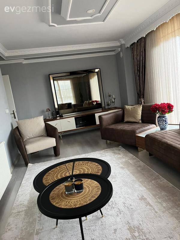 Bu Çanakkale Evinin Her Köşesi Klasik Stilin Etkisi Altında