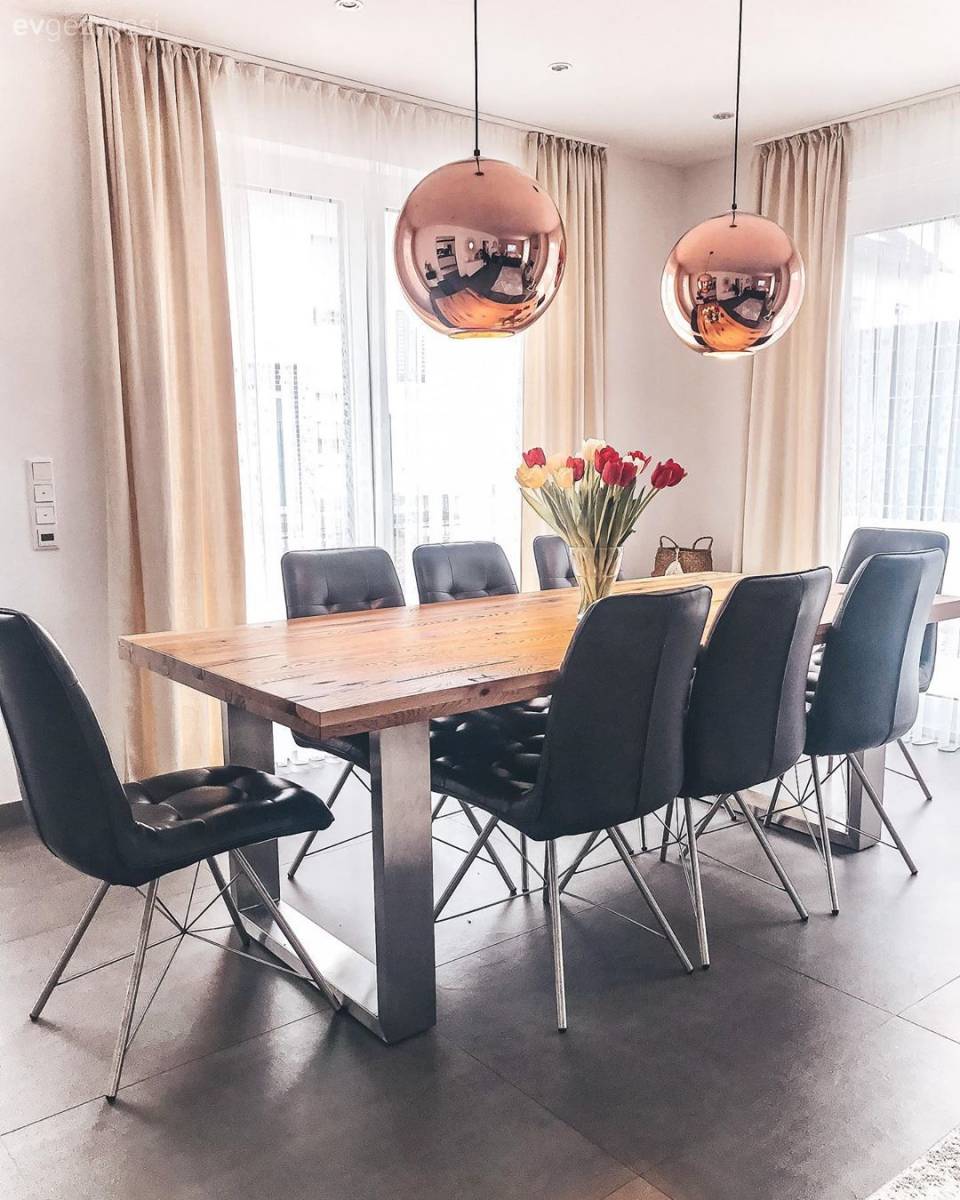 Sade ve Çok Ferah: Minimalizmden Beslenen Şık Bir Dubleks