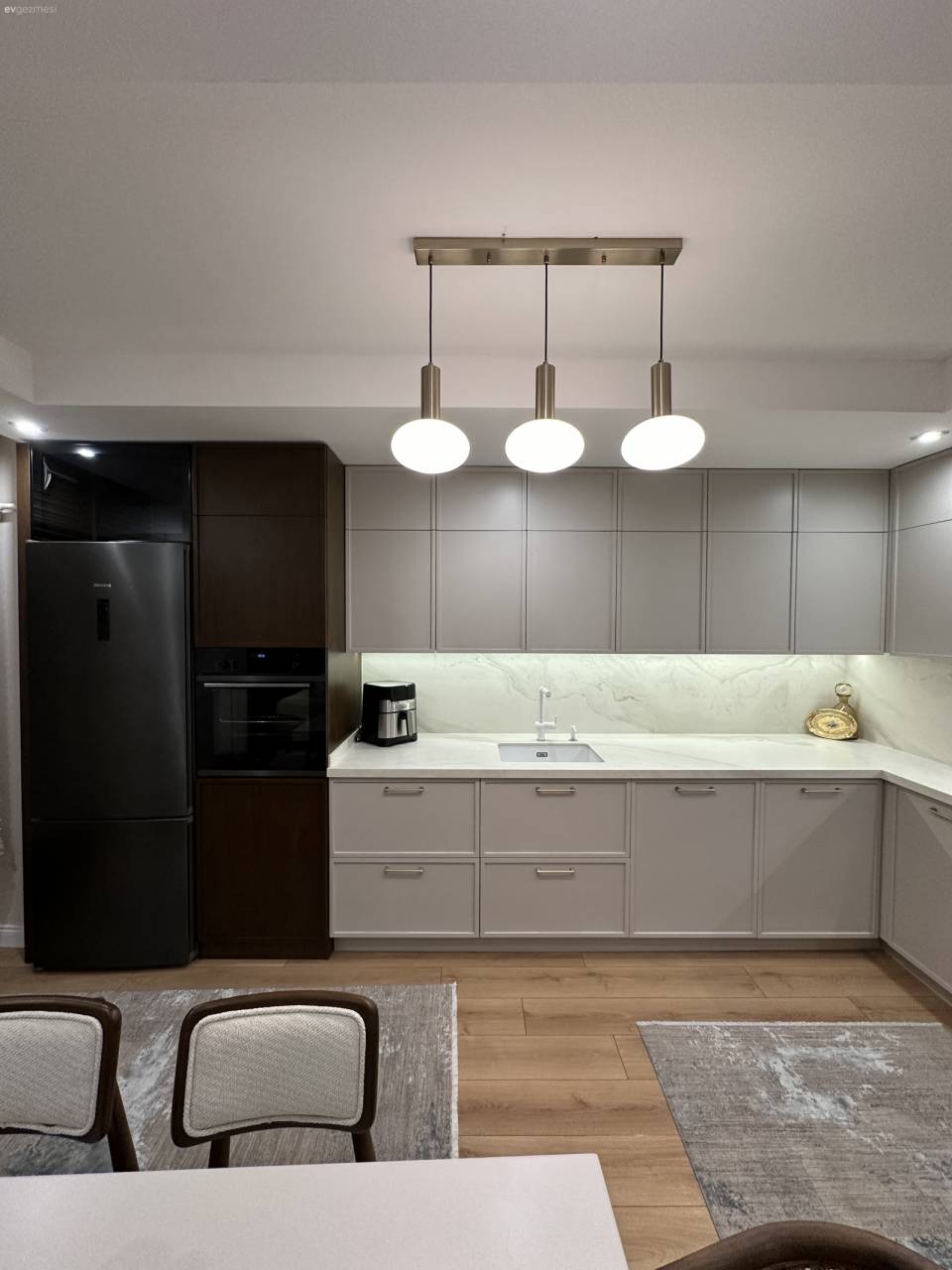 Bu Samsun Mutfağında Modern Stile Acı Kahve Yorumu Katılmış