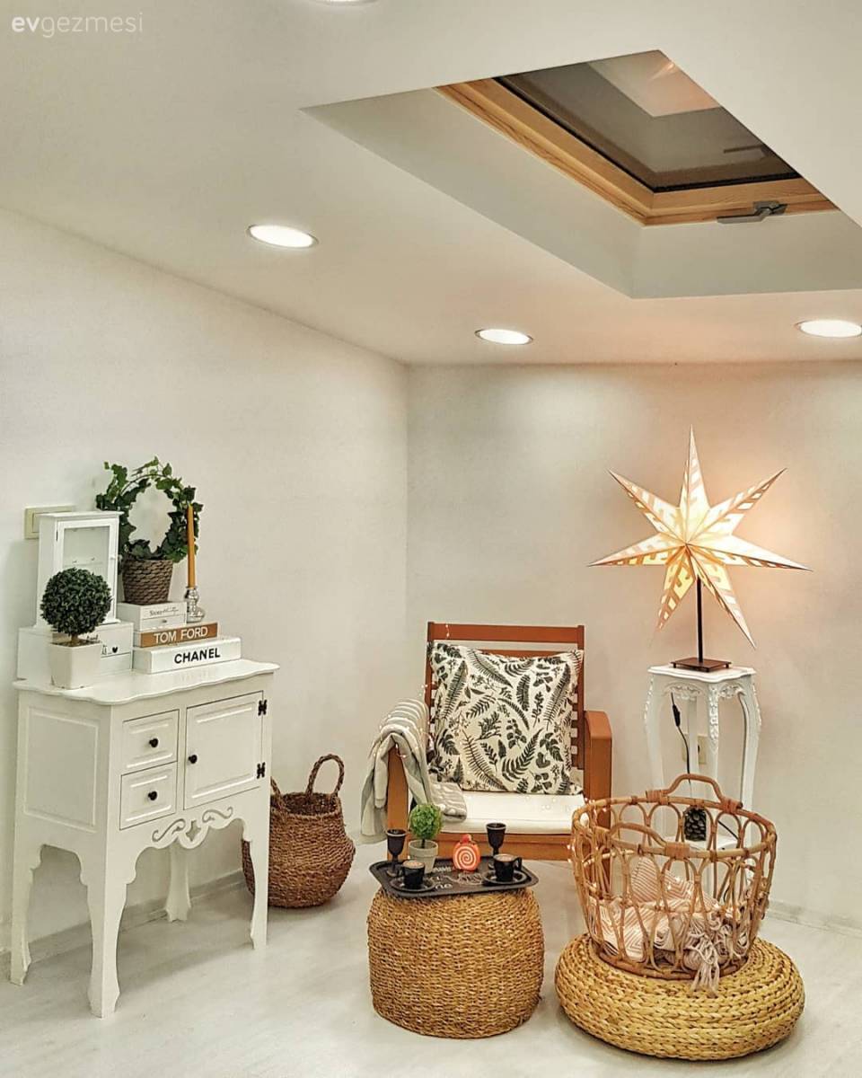 Çatı Katında Keyifli Bir Dünya: İstanbul'dan Bohem Bir Yatak Odası