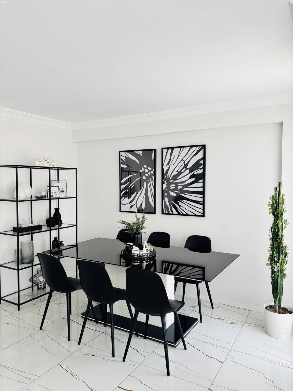 Renkler Kontrast Tarz Modern: Amasya'dan L- Tipi Bir Salon