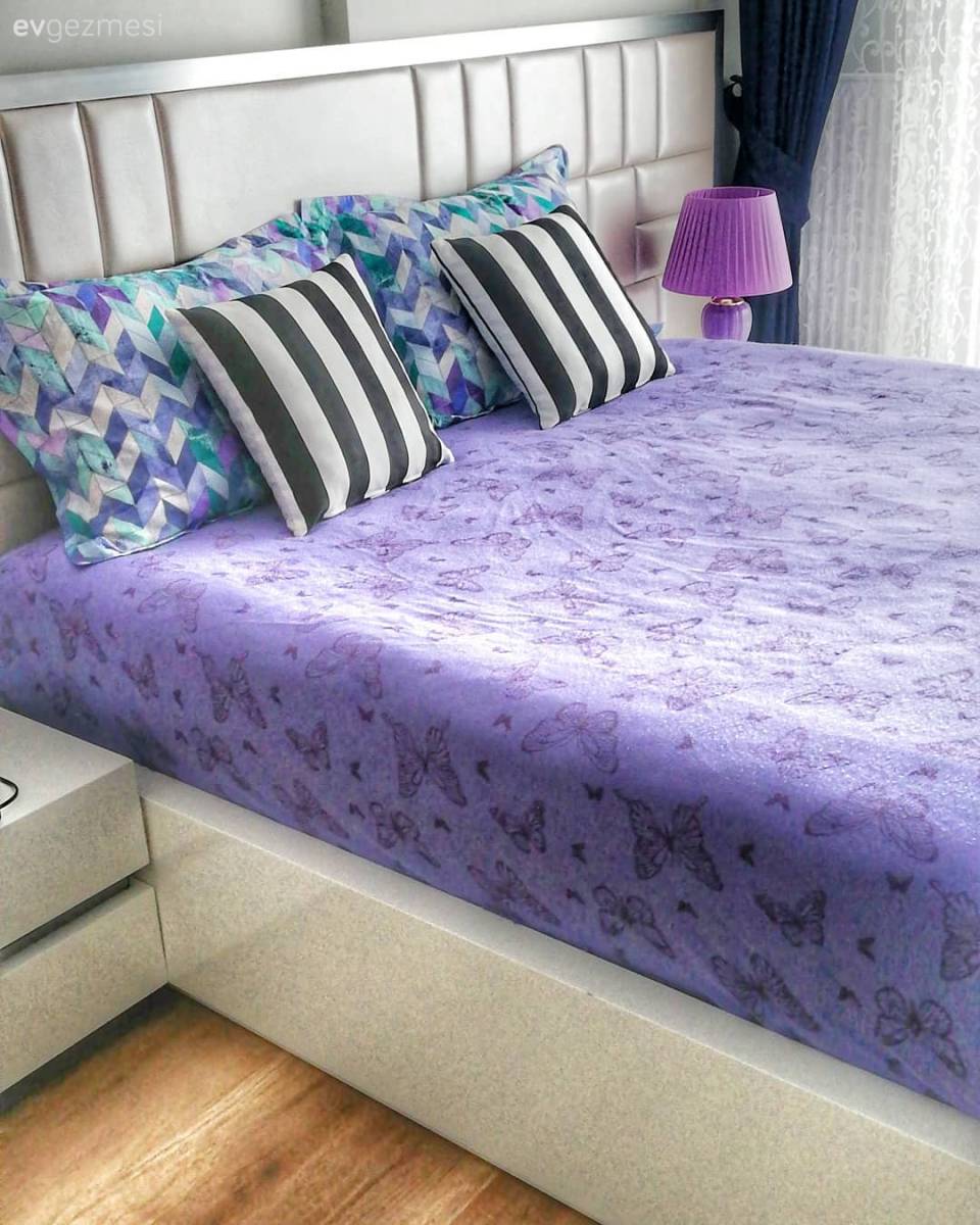 Bu Ev Klasik Stili ve Güçlü Renkleriyle Çok Şık