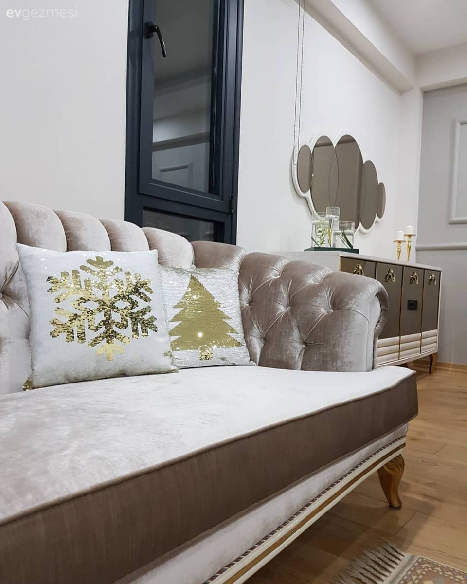 İddialı Renkler ve Mimari Detaylar Bu Dekora Çok Yakışmış!