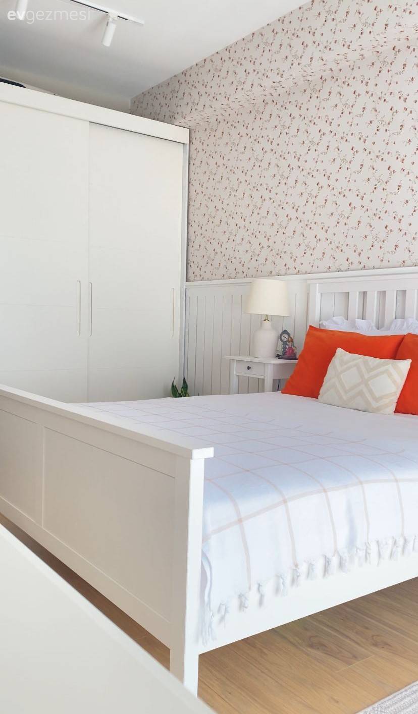 Öncesi&Sonrası: Düz Duvarlara Veda Eden Bu Oda Artık Daha Samimi!