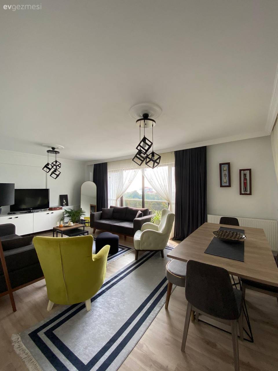 Bu Zonguldak Evinde Canlı Renklerin Kapladığı Alan Az Ama Etkisi Çok!