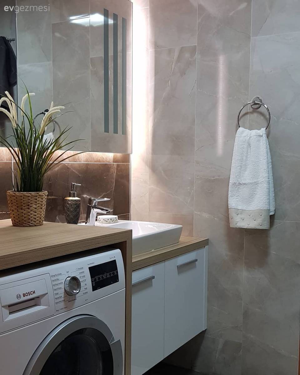 İddialı Renkler ve Mimari Detaylar Bu Dekora Çok Yakışmış!