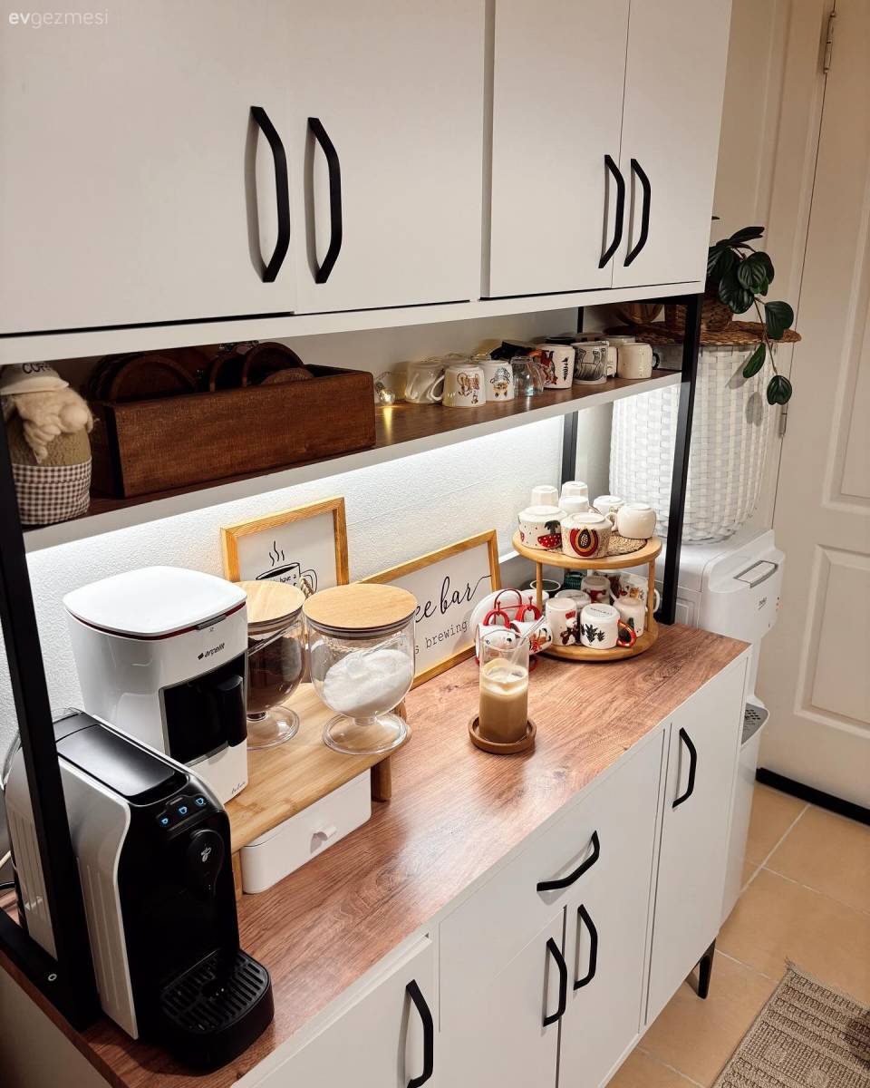 Bu İstanbul Evinde Sıcaklık Ayarı Bir Hayli Yüksek!