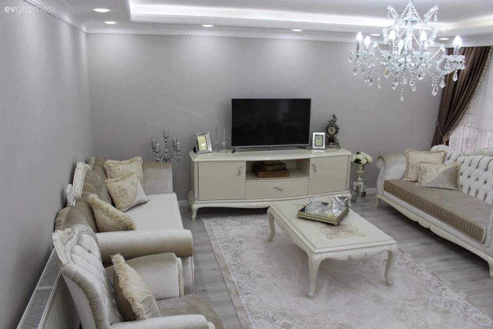 Ferahlığın Her Alana Yayıldığı Bir İstanbul Evi