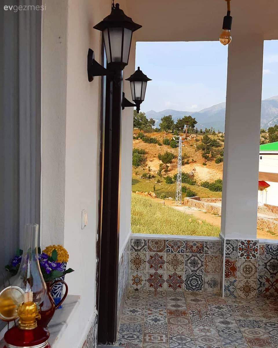 Ev Gezmesi: Adana'da Rüya Gibi Bir Yayla Evi