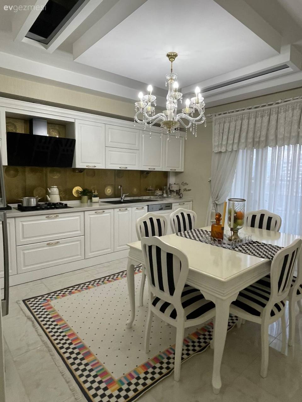 Bu Konya Evinde Birçok Tarz Birbiriyle Uyum İçinde