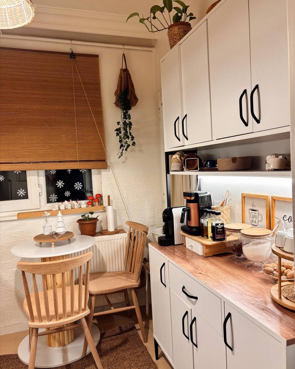 Bu İstanbul Evinde Sıcaklık Ayarı Bir Hayli Yüksek!