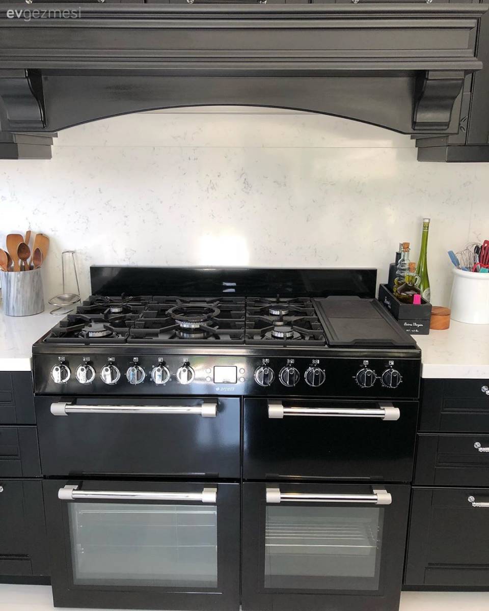 Bu Sofistike Evin Her Detayı Özgün Parçalarla Dolu